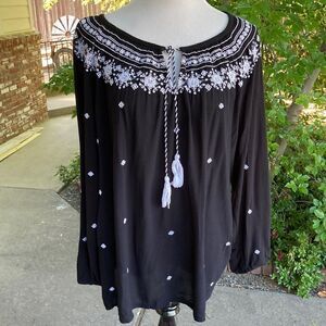 I•N•C Bohemian Long Sleeve Embellished Black & White Pheasant Top Size 1X